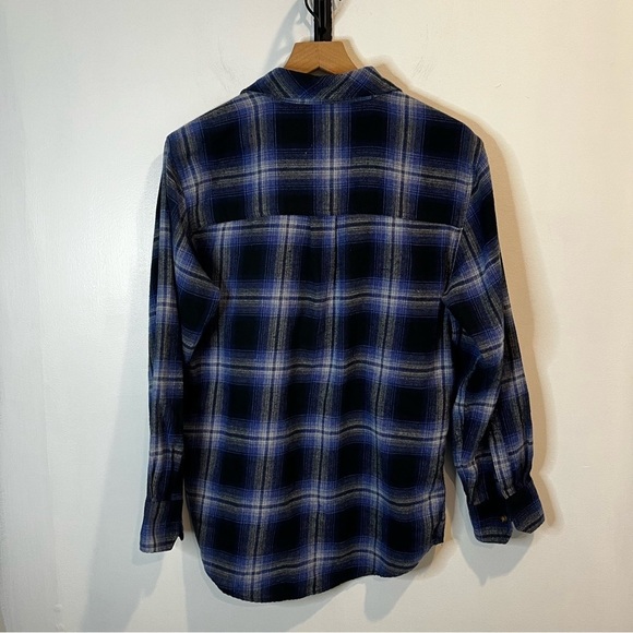 Men’s | Field & Stream Blue and White Flannel Button Down | Small - Picture 4 of 7